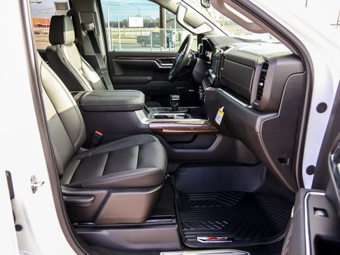 New 2026 Chevrolet Silverado 1500 RST w/ RST All Star Premium Package image 15