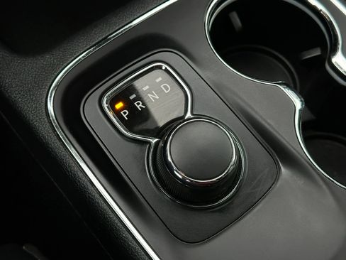 Used 2017 Dodge Durango R/T w/ Technology Group image 40