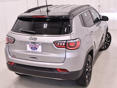 Used 2023 Jeep Compass Limited AWD/4WD image 37