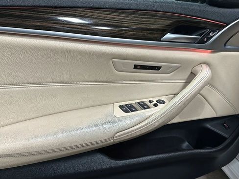 Used 2017 BMW 530i 530i Sedan 4D image 10