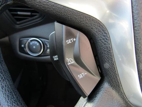 Used 2014 Ford Escape SE image 18