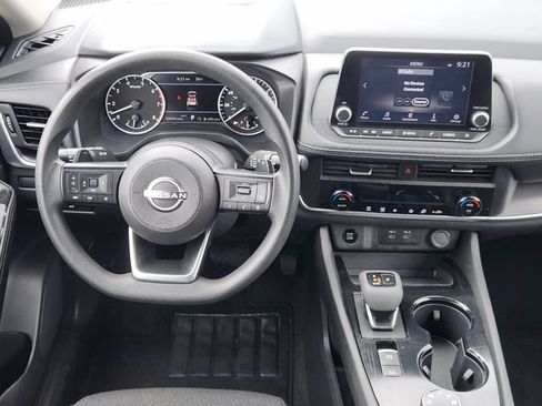 Used 2024 Nissan Rogue SV AWD/4WD image 21