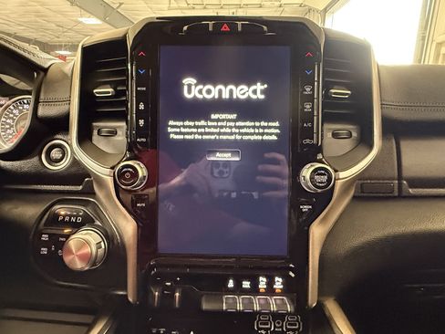 Used 2019 RAM 2500 Laramie image 26