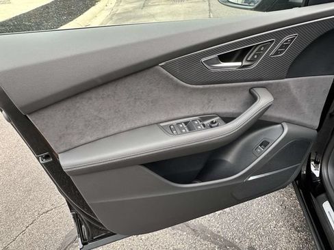 New 2026 Audi SQ8 Premium Plus AWD/4WD image 8