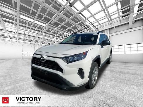 Certified 2021 Toyota RAV4 LE image 7