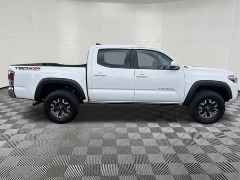Used 2023 Toyota Tacoma TRD Off-Road AWD/4WD image 8