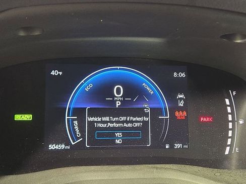 Used 2025 Toyota Camry SE FWD image 17