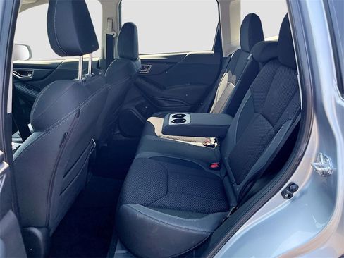 Used 2024 Subaru Forester Premium image 26