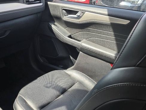 Used 2021 Ford Escape SEL AWD/4WD image 16