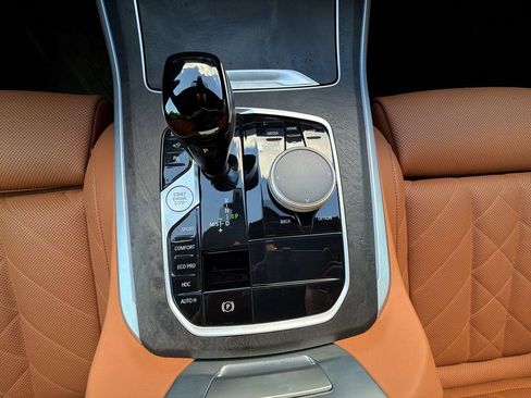 Used 2023 BMW X5 xDrive40i w/ Premium Package AWD/4WD image 25