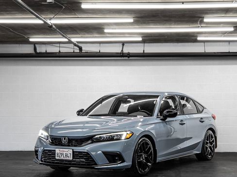 Used 2022 Honda Civic Sport image 1