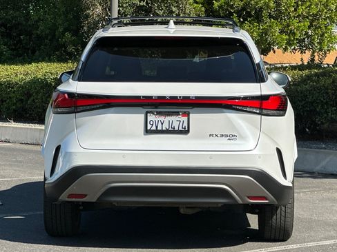 Certified 2025 Lexus RX 350 w/ Convenience Package AWD/4WD image 9