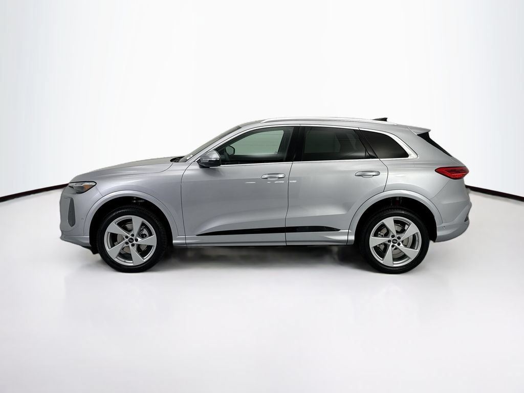 Used 2026 Audi Q5 Premium Plus AWD/4WD image 8