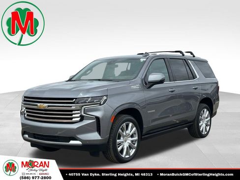Certified 2022 Chevrolet Tahoe High Country w/ Premium Package 2 AWD/4WD image 1
