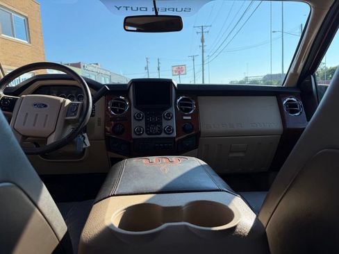 Used 2015 Ford F350 King Ranch w/ Snow Plow Prep Package AWD/4WD image 21