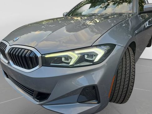 Used 2025 BMW 330i Sedan w/ Convenience Package RWD image 28