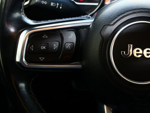 Used 2018 Jeep Wrangler Unlimited Sahara w/ Quick Order Package 24M Moab image 13