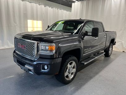 Used 2015 GMC Sierra 2500 Denali w/ Duramax Plus Package