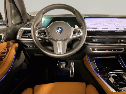 Certified 2026 BMW X5 xDrive40i w/ M Sport Package AWD/4WD image 8