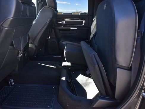 Used 2017 RAM 1500 Limited image 25