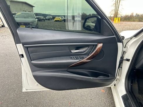 Used 2014 BMW 328i Sedan image 18