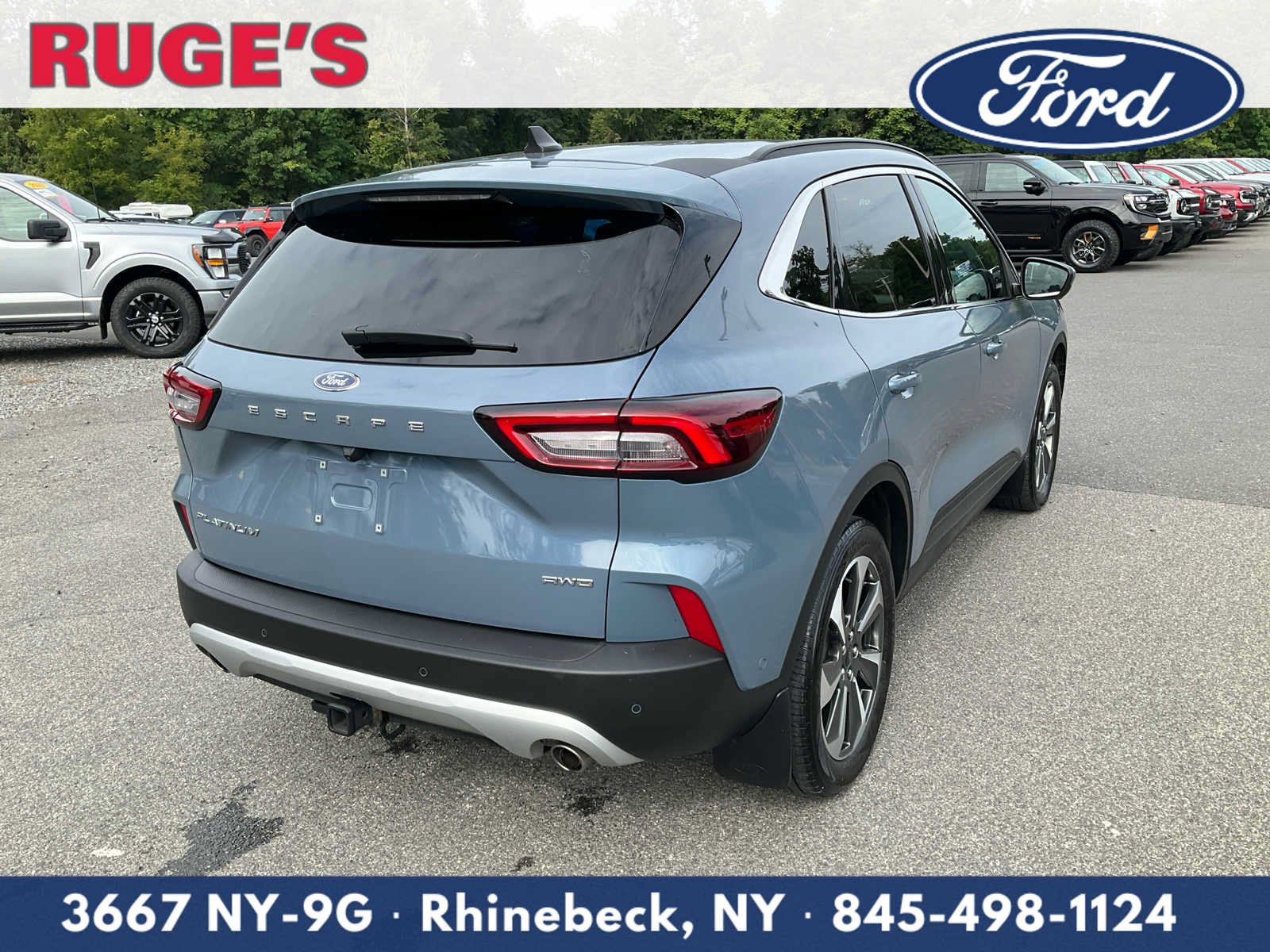 Certified 2024 Ford Escape Platinum w/ Premium Technology Package AWD/4WD image 3