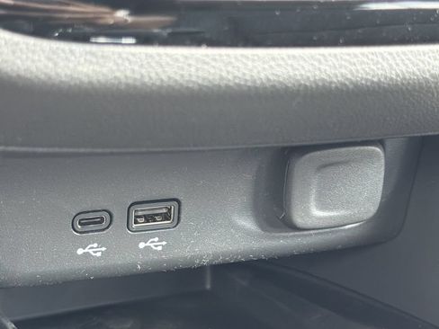 New 2026 Buick Envista Sport Touring w/ Convenience I Package FWD image 7