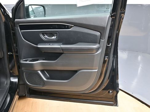 Used 2023 Honda Pilot EX-L image 43