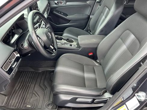 Used 2025 Honda Civic Sport image 15
