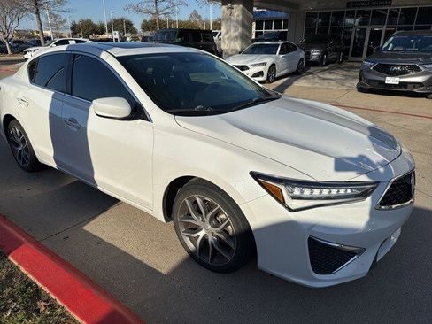 Used 2019 Acura ILX w/ Premium Package image 3
