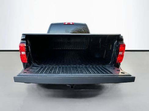 Used 2018 Chevrolet Silverado 1500 LT w/ All Star Edition image 28