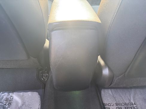 Used 2018 Kia Forte LX FWD image 32