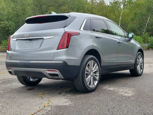 Certified 2025 Cadillac XT5 Premium Luxury w/ Technology Package AWD/4WD image 5
