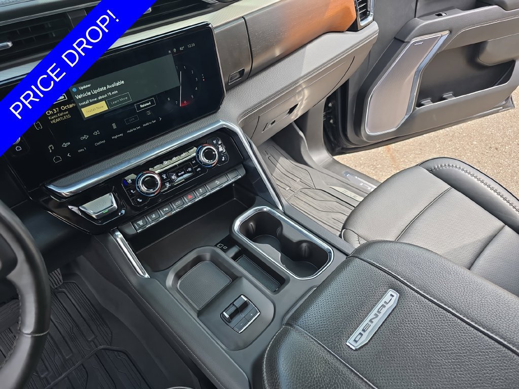 Used 2024 GMC Sierra 2500 Denali w/ Technology Package AWD/4WD image 24