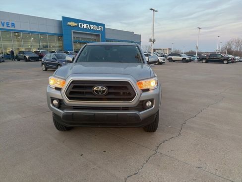 Used 2023 Toyota Tacoma SR5 image 2