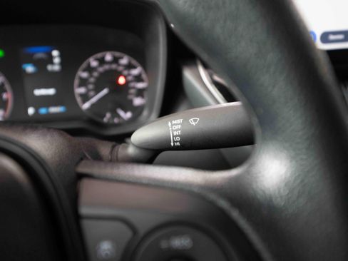 Used 2025 Toyota Corolla LE FWD image 14