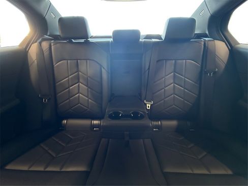 Used 2025 BMW 530i xDrive w/ Premium Package image 20