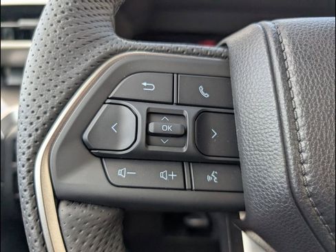 New 2025 Toyota Tacoma TRD Off-Road image 9