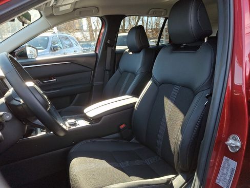 Certified 2025 MAZDA CX-50 AWD 2.5 S w/ Weather Package image 12