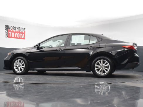 Used 2025 Toyota Camry LE FWD image 26