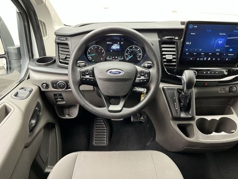 Used 2024 Ford Transit 350 XLT image 13
