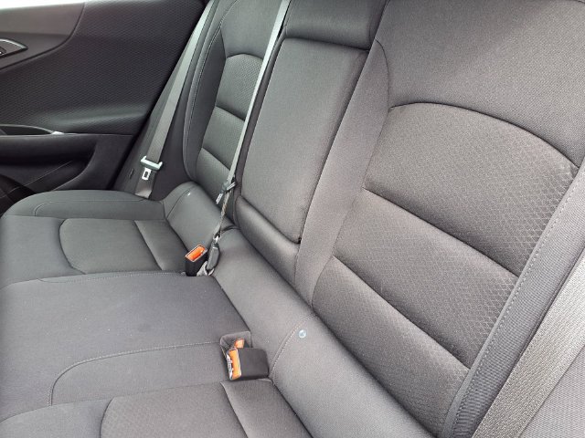 Used 2025 Chevrolet Malibu LT FWD image 7