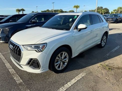 Used 2021 Audi Q3 2.0T Premium Plus w/ Premium Plus Package AWD/4WD image 1