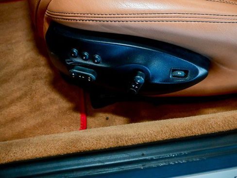 Used 2018 Maserati GranTurismo Convertible image 38