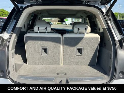 Used 2020 Cadillac XT6 Premium Luxury FWD image 6