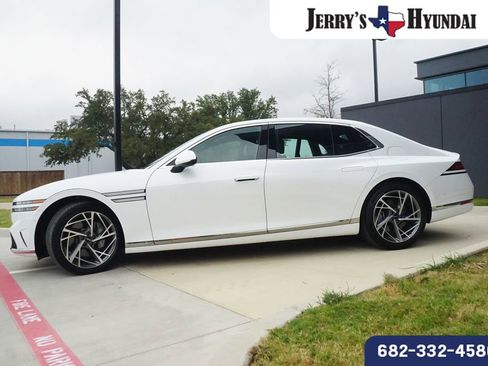 Used 2023 Genesis G90 3.5T image 4