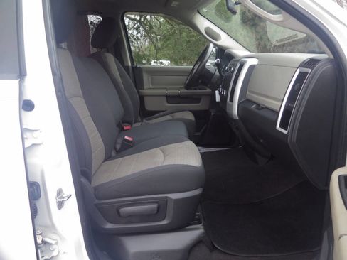 Used 2011 RAM 1500 Classic SLT image 13