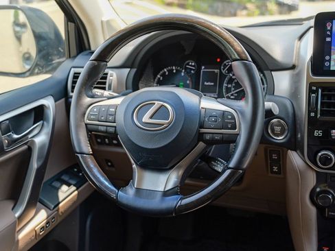 Used 2023 Lexus GX 460 Premium w/ Premium Package AWD/4WD image 44