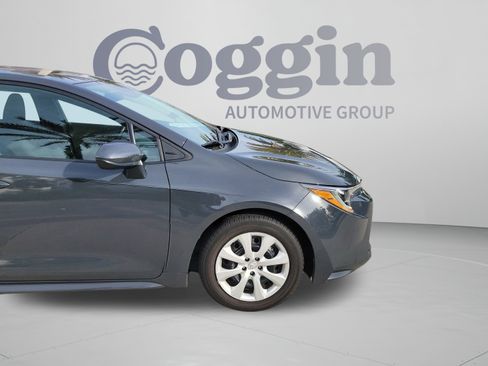 Used 2024 Toyota Corolla LE FWD image 31