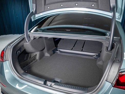 New 2026 Mercedes-Benz E 350 4MATIC Sedan image 7